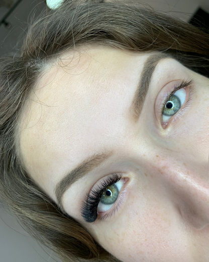 Volume Lashes .05